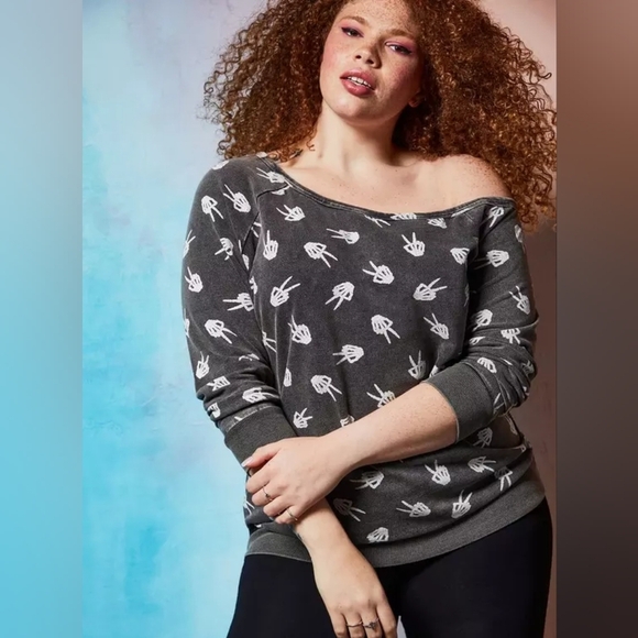 Torrid Lovesick Peace Skeleton Off Shoulder Tunic Sweatshirt Size 3 - Picture 1 of 11
